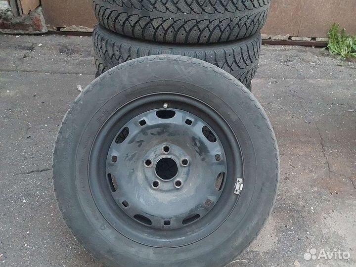 Michelin 4X4 A/T 20.5/7 R15 95