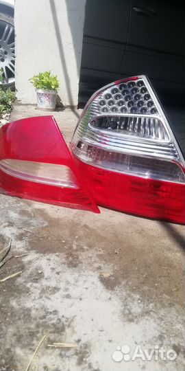 Задняя фара w211 дорест