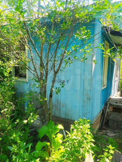 Дом 35 м² на участке 4 сот.