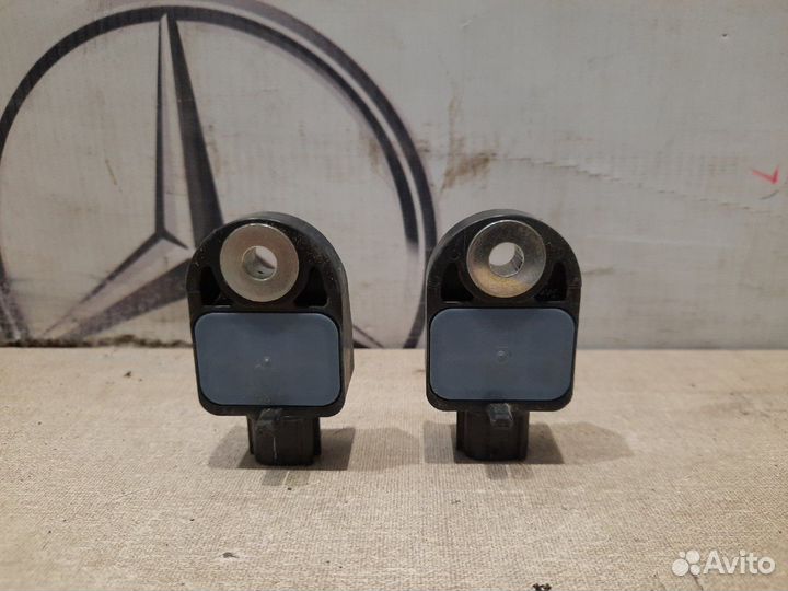 Датчик airbag Toyota Prius XW30 2012