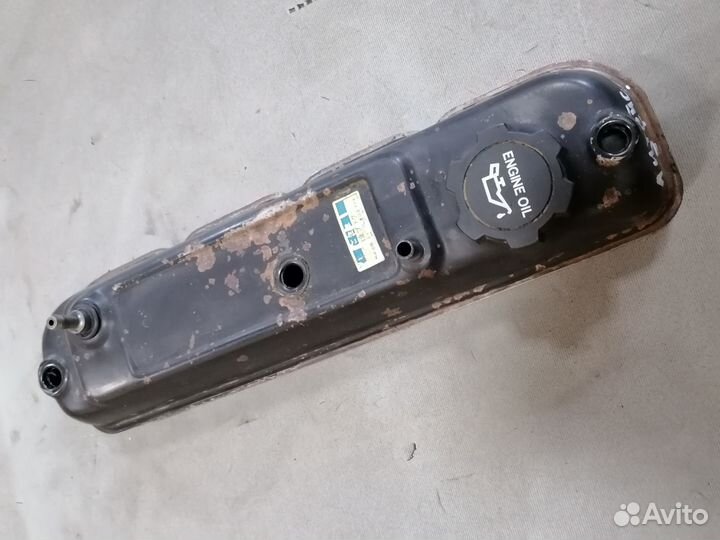 Клапанная крышка Toyota Lite Ace 3Y 2.0 1985-1991