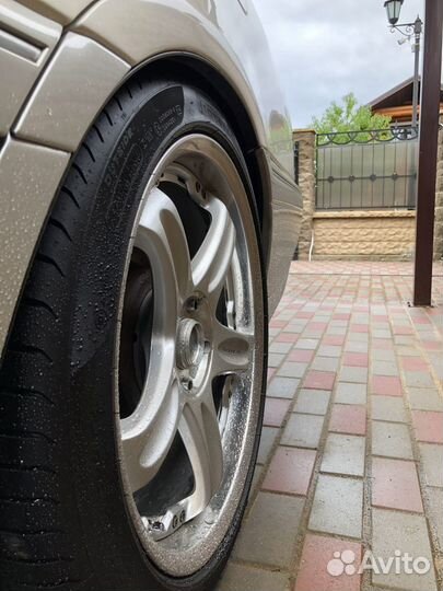 Rays volk racing GT-C R19