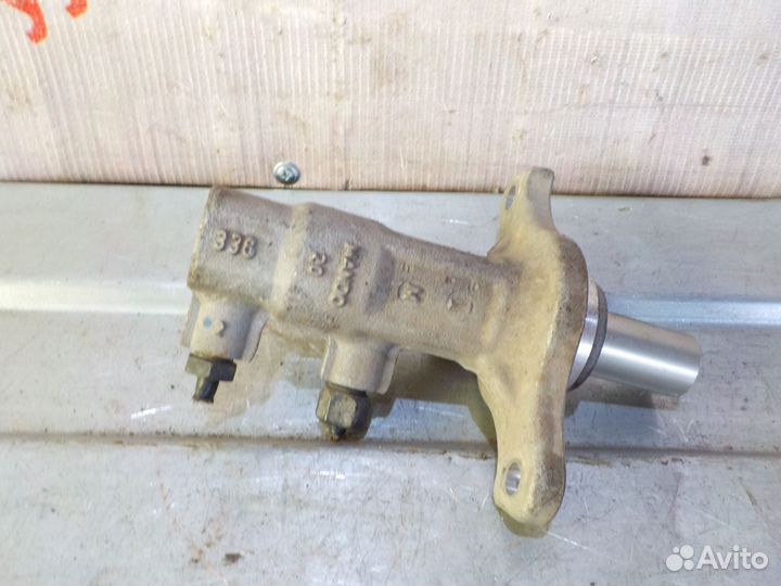 Главный тормозной цилиндр Киа Рио 4 (5) 1.6л