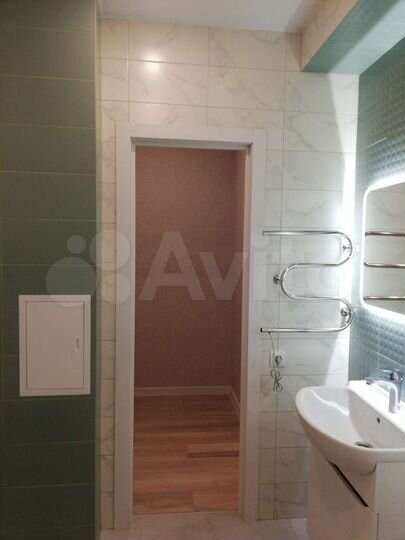 2-к. квартира, 53 м², 3/6 эт.