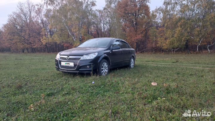 Opel Astra 1.6 МТ, 2013, 160 000 км