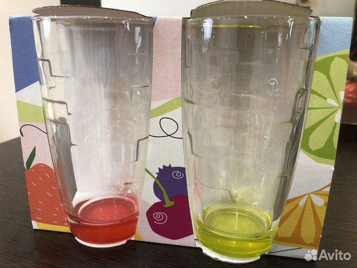 Высокие стаканы