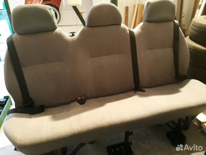 Сиденье на микроавтобус Форд Транзит