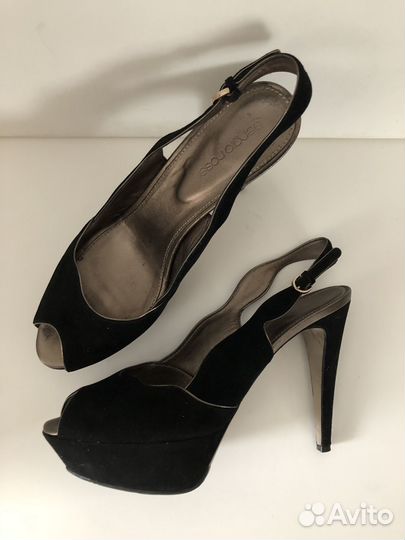 Замшевые босоножки Sergio Rossi