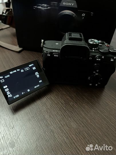 Sony a7iv идеал 2023 год