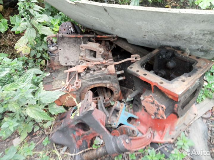 Запчасти на трактор т40 бу