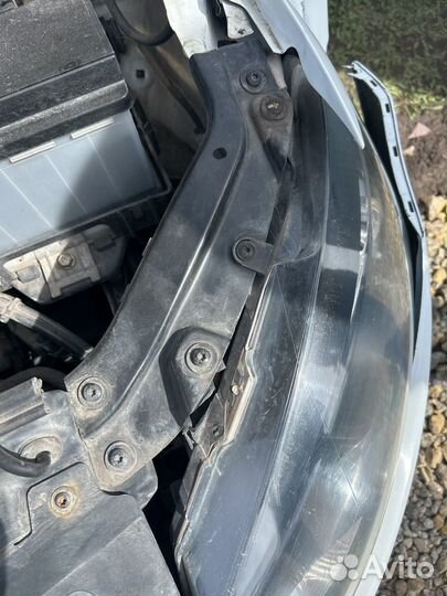 Фара передняя левая volkswagen polo 5