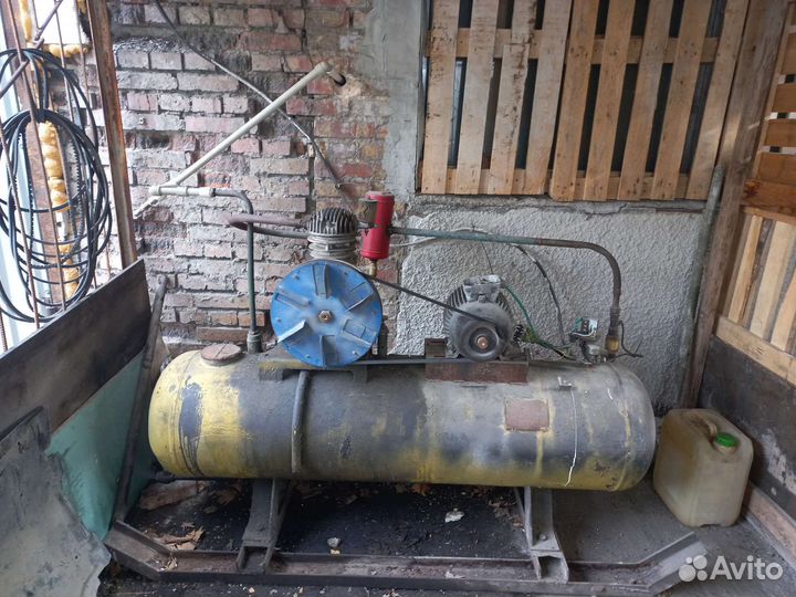 Продам советский компресор со 7Б