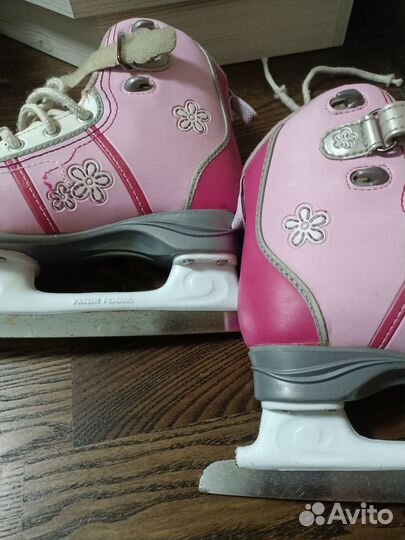 Детские коньки 33 размера