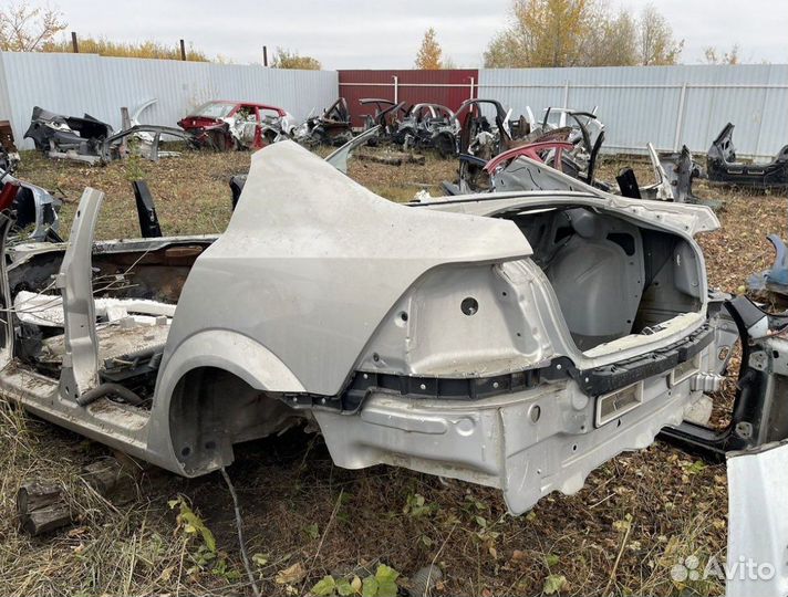 Задняя часть opel astra h седан