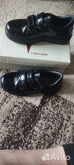 Кросовки на девочку 33 размер