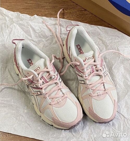 Кроссовки asics gel kahana 8 white pink