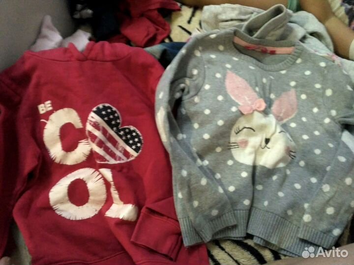 Вещи на девочку отдам