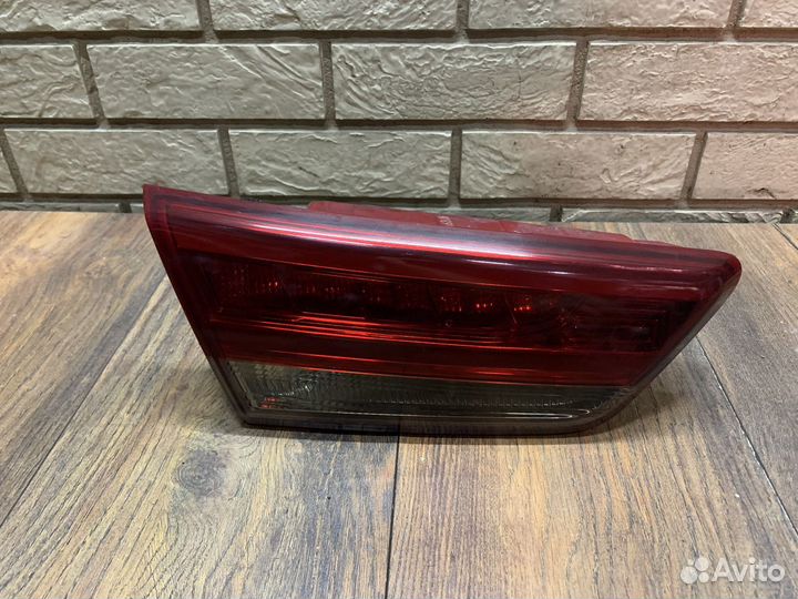 Kia Optima IV Фонарь задний внутренний LH