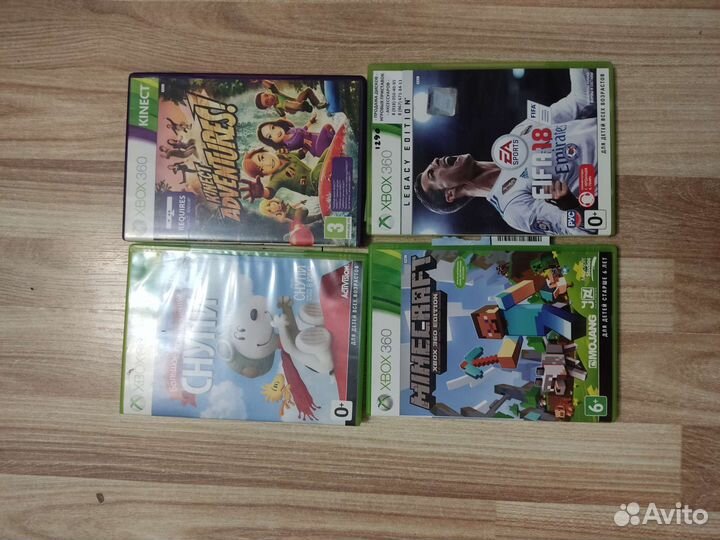Xbox 360 + 4 диска + kinect и 3 джостика