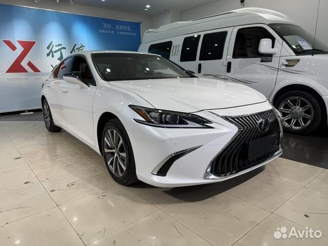 Lexus ES 2.0 AT, 2020, 39 000 км