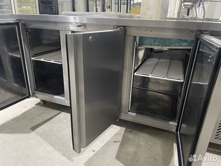 Холодильный стол