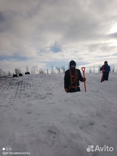 Уборка снега вручную,Чистка крыши