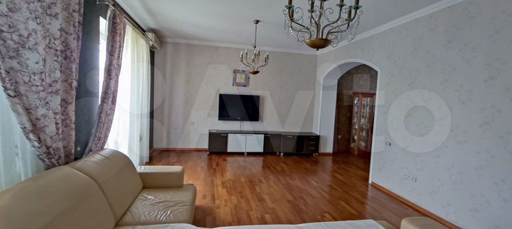 5-к. квартира, 156 м², 6/6 эт.