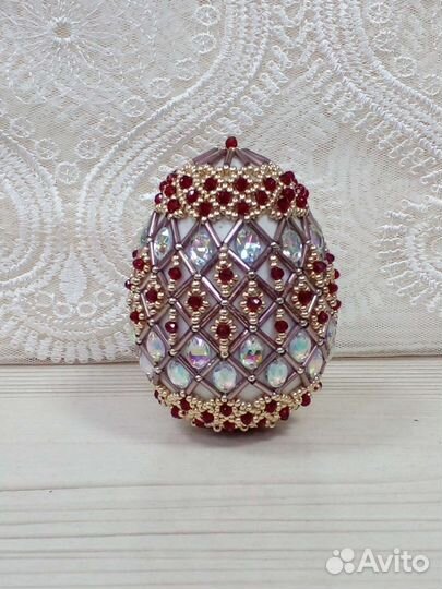 Яйцо сувенирное декоративное