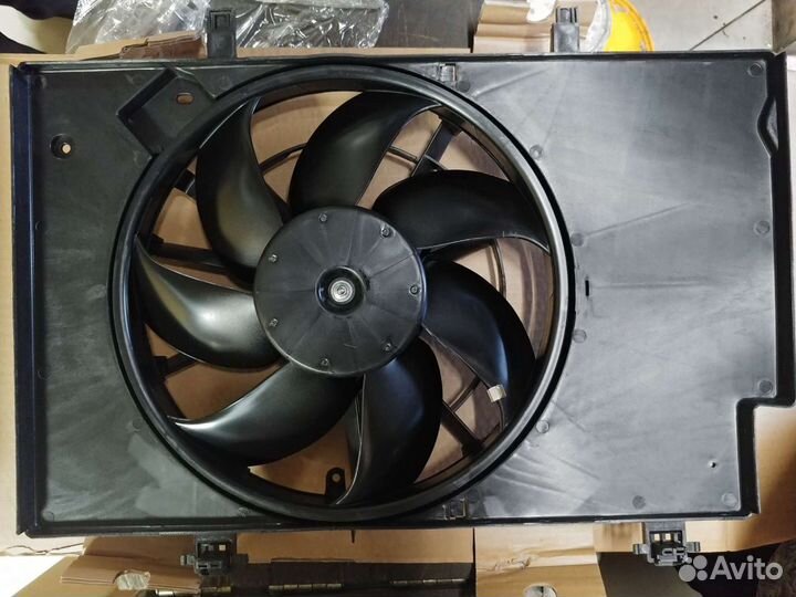 Вентилятор Ford Форд (без резистора)