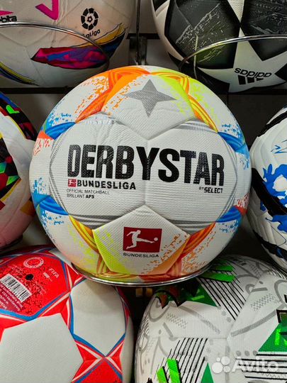 Футбольный мяч