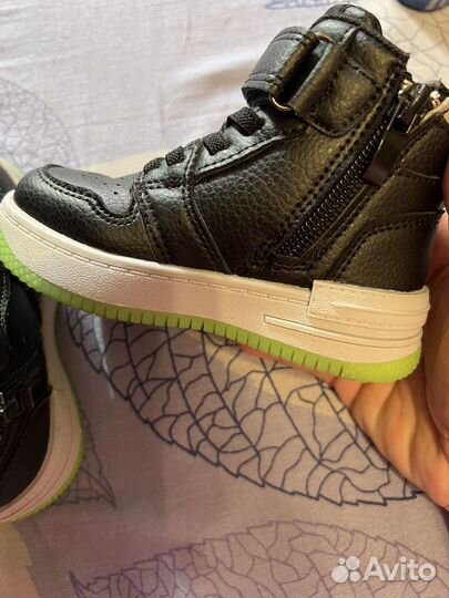 Кроссовки для мальчика