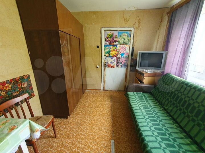 Комната 11 м² в 3-к., 4/5 эт.