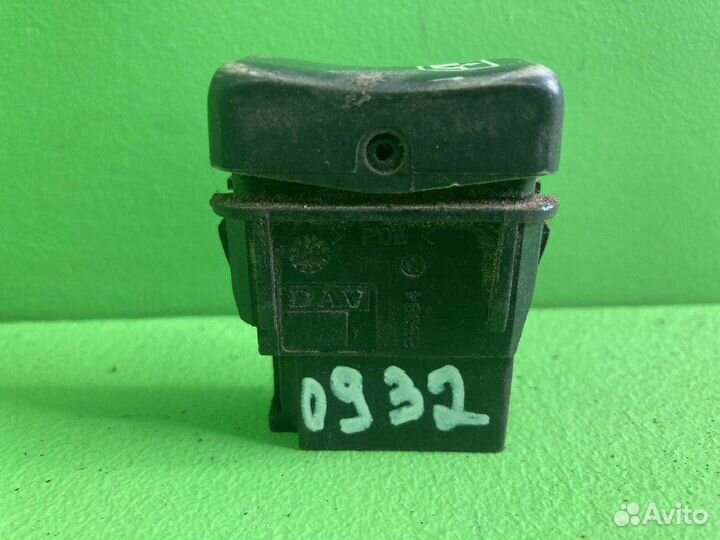 Выключатель клавишный MAN TGA