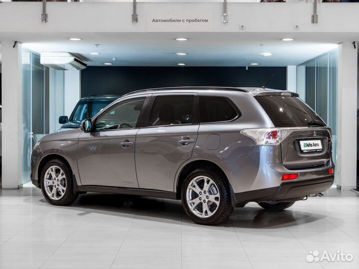 Mitsubishi Outlander 2.4 CVT, 2012, 109 899 км