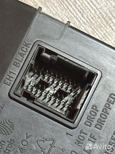 Блок комфорта Renault Logan sandero K7M 710 2011