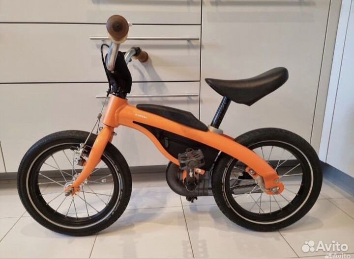 Детский беговел-велосипед Kidsbike BMW 14