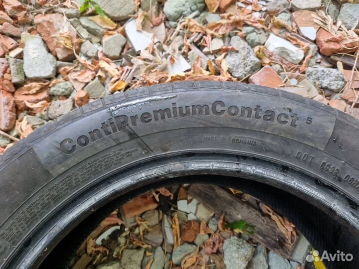 Continental ContiPremiumContact 5 215/55 R17 94V
