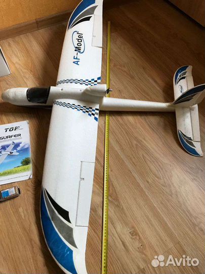 Радиоуправляемый планер Top RC SKY surfer 1400мм