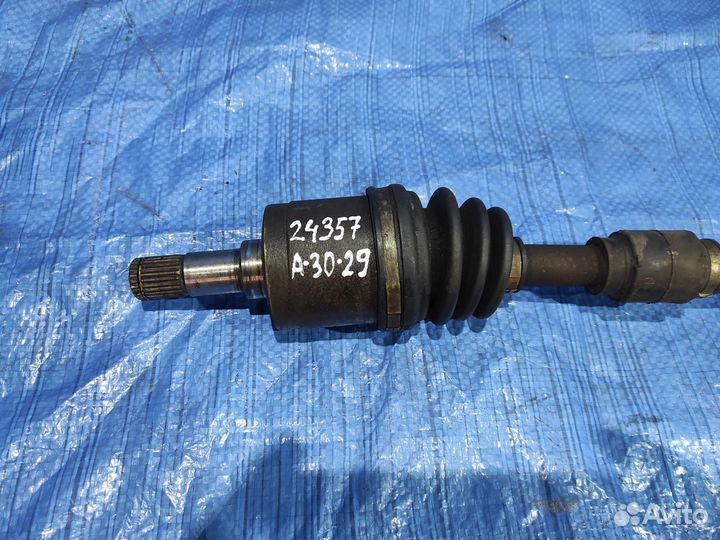 Для Mazda Primasy 1.8L привод левый