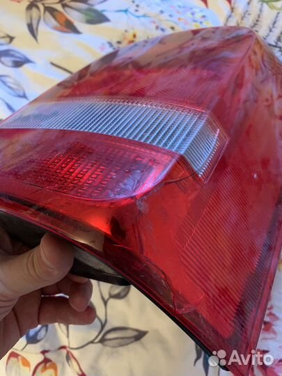 Задний правый фонарь vw t5 рестайл