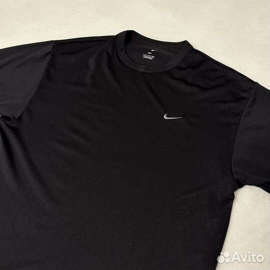 Футболка nike dri fit