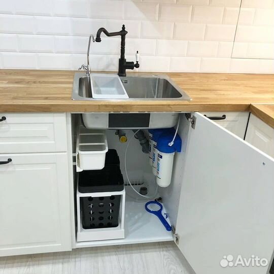 Кухни