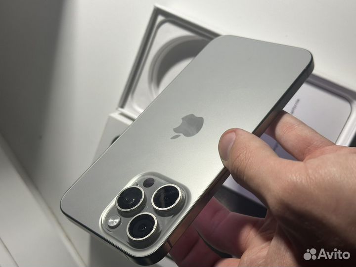 iPhone 15 Pro Max, 256 ГБ