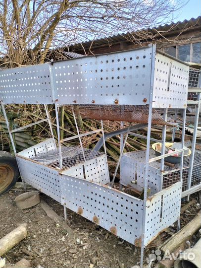 Продаю клетки для птицы