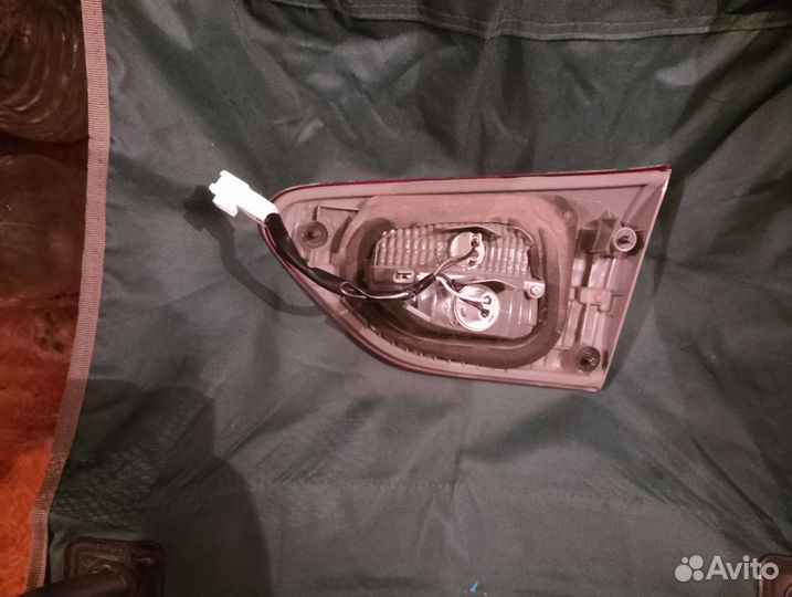 Продам фонарь на Тойота Виш