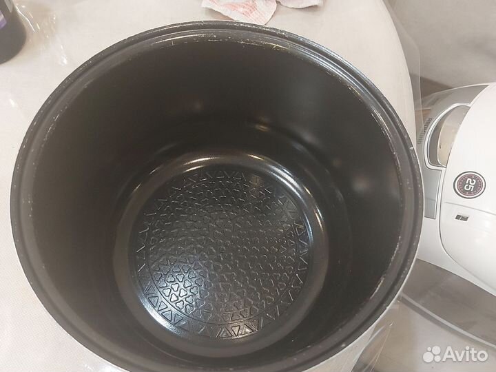 Мультиварка redmond rmc m70