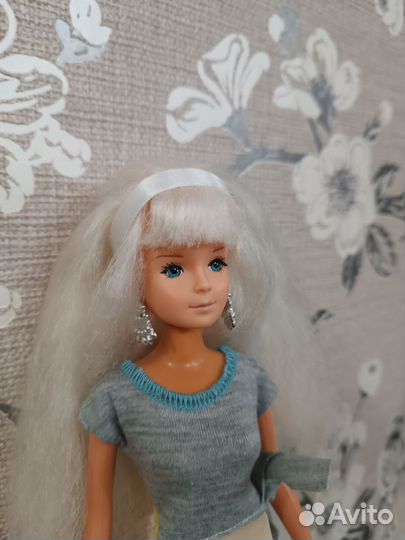 Кукла барби barbie Бетти Тонг