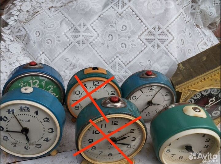 Часы будильник СССР