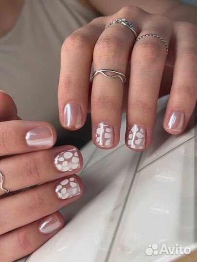Маникюр