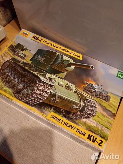 Сборная модель кв-2 Советский тяжёлый танк